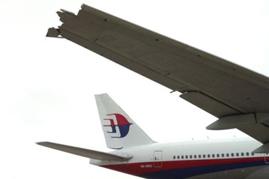 Máy bay Malaysia mất tích từng bị vỡ cánh 