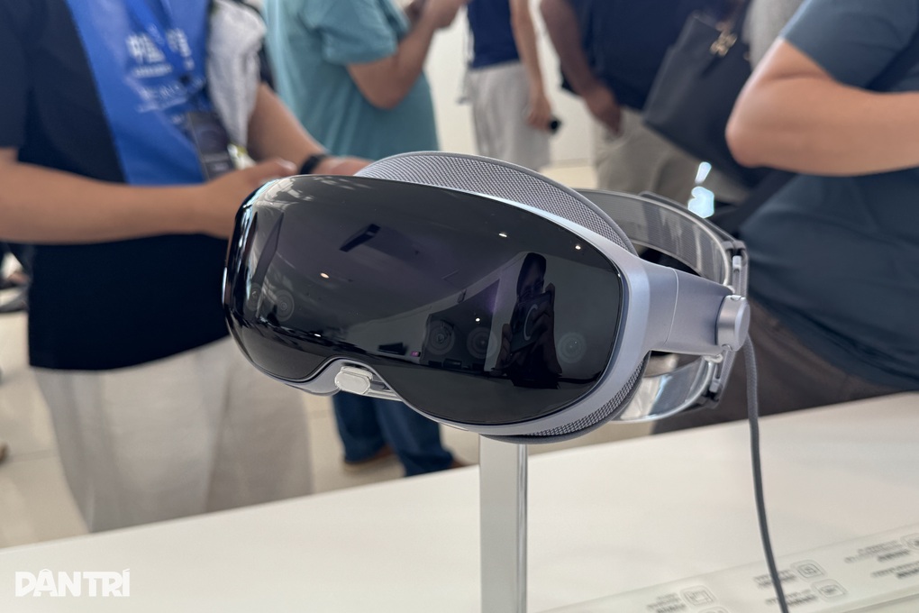 Cận cảnh kính vivo Vision Discovery Edition: đối thủ của Apple Vision Pro - 8 Cận cảnh kính vivo Vision Discovery Edition: đối thủ của Apple Vision Pro - 8