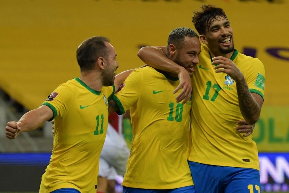 Neymar tỏa sáng giúp Brazil bỏ xa Argentina - 2 Neymar tỏa sáng giúp Brazil bỏ xa Argentina - 2