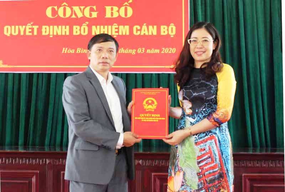 Hòa Bình có tân Giám đốc Sở GDĐT - 1 Hòa Bình có tân Giám đốc Sở GDĐT - 1