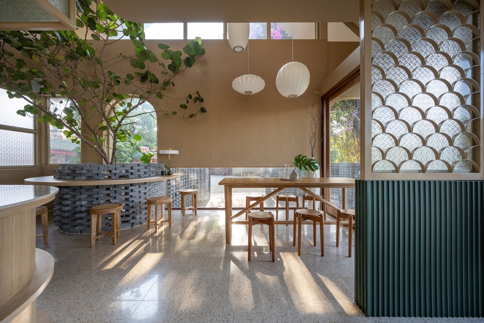 Quán cà phê xuyên thấu, đẹp thơ mộng bên sông hút khách check-in - 8 Quán cà phê xuyên thấu, đẹp thơ mộng bên sông hút khách check-in - 8