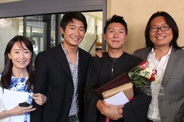 Bí quyết "10 không" trong nuôi dạy con của bà mẹ có 3 con đỗ ĐH Stanford danh giá