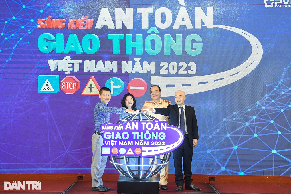 Khởi động chương trình Sáng kiến ATGT năm 2023 - 1 Khởi động chương trình Sáng kiến ATGT năm 2023 - 1