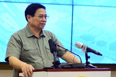 Thủ tướng: Xóa bỏ cơ chế xin - cho, mạnh dạn phân cấp, phân quyền