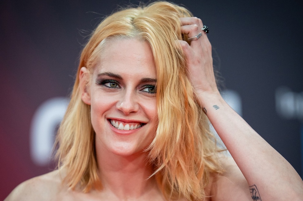 Sao Chạng vạng Kristen Stewart sau 8 năm nhận giải Nữ chính tệ nhất - 1 Sao Chạng vạng Kristen Stewart sau 8 năm nhận giải Nữ chính tệ nhất - 1