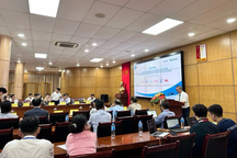 Đào tạo vi mạch bán dẫn: Cần hợp tác chặt chẽ giữa nhà trường với doanh nghiệp