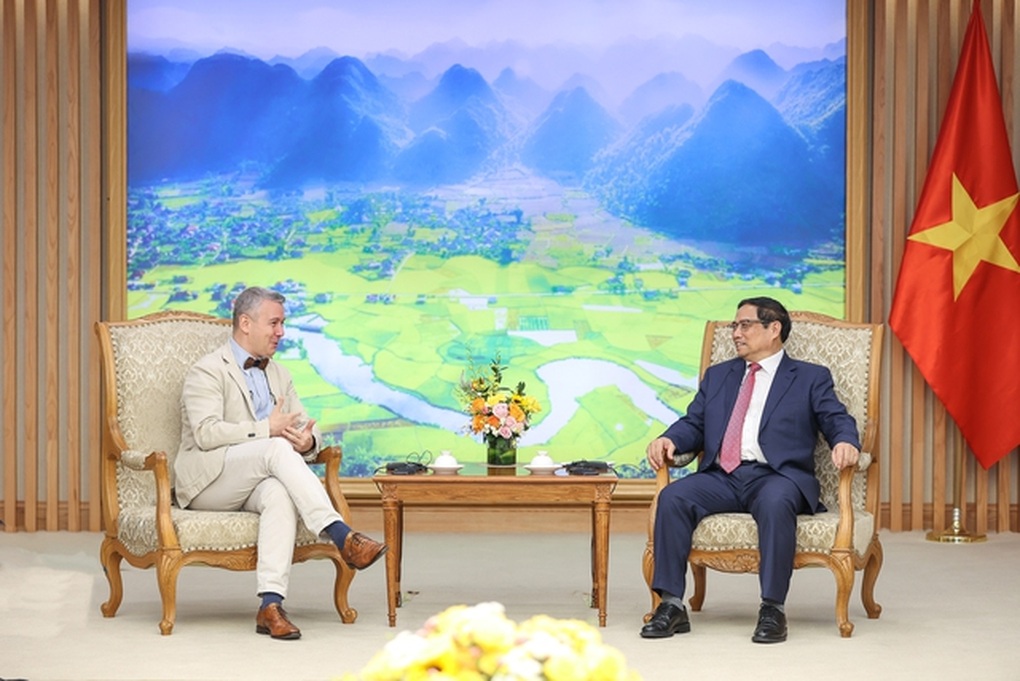 Thủ tướng đề nghị tập đoàn hàng đầu thế giới sớm đầu tư vào Việt Nam - 1 Thủ tướng đề nghị tập đoàn hàng đầu thế giới sớm đầu tư vào Việt Nam - 1