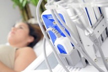 Đi kiểm tra sức khỏe mới biết bị ung thư vú, bà nội trợ này giật mình vì thói quen nấu ăn ngày 3 bữa thịnh soạn và cách xử lý thức ăn thừa của mình