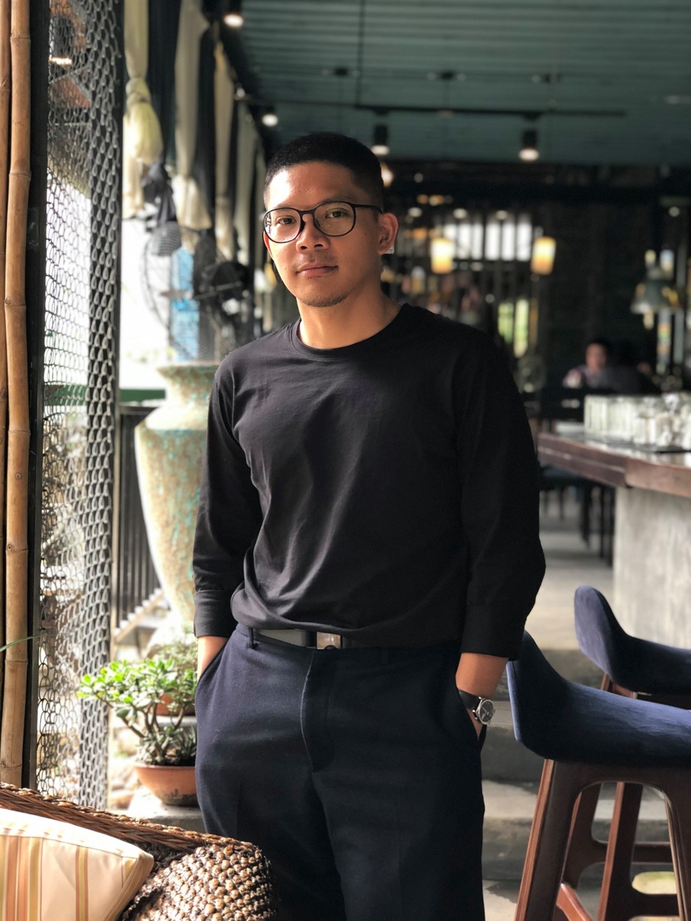 Chàng trai Philippines yêu Sài Gòn và bộ tranh 100 góc phố đẹp ấn tượng - 2 Chàng trai Philippines yêu Sài Gòn và bộ tranh 100 góc phố đẹp ấn tượng - 2