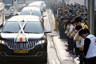 Hàn Quốc thừa nhận trao nhầm thi thể nạn nhân đắm phà