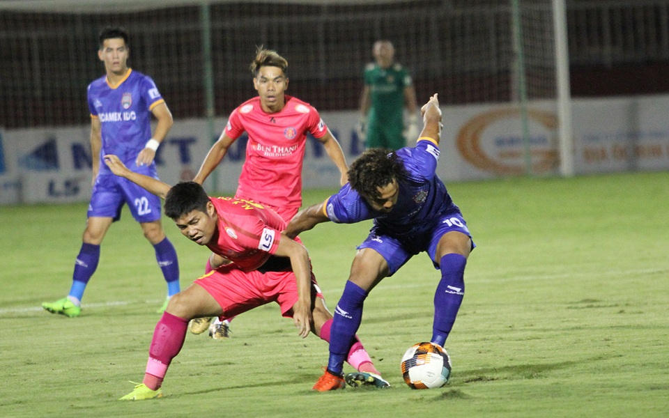 Tiến Linh nhạt nhòa, B.Bình Dương hòa bế tắc trước Sài Gòn FC - 3 Tiến Linh nhạt nhòa, B.Bình Dương hòa bế tắc trước Sài Gòn FC - 3