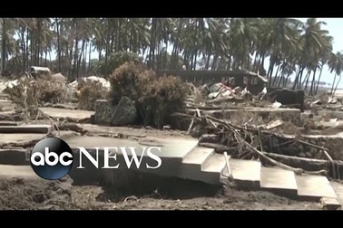 Cảnh tượng tan hoang ở Tonga sau vụ phun trào núi lửa lịch sử