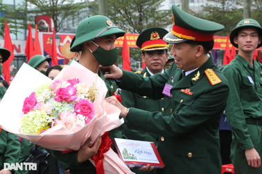 Hai thanh niên bị xử phạt 125 triệu đồng vì không chấp hành lệnh nhập ngũ