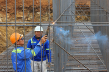 Tết xa nhà của công nhân trên công trường cao tốc Khánh Hòa - Buôn Ma Thuột