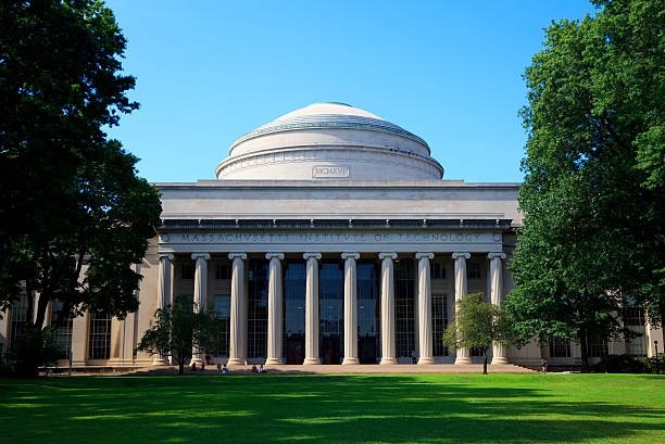 As 10 principais universidades dos EUA que lideram o apoio a startups estudantis - 2 Top 10 đại học Mỹ đi đầu về hỗ trợ sinh viên khởi nghiệp - 2