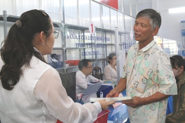 Cán bộ cấp xã quá tải vì được phân bổ không đúng chuyên môn