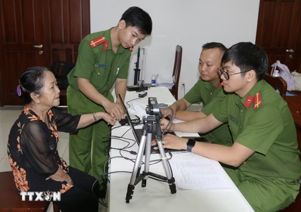 Tổng Bí thư, Chủ tịch nước Tô Lâm gửi thư chúc mừng Cảnh sát Quản lý hành chính về trật tự xã hội - 1 Tổng Bí thư, Chủ tịch nước Tô Lâm gửi thư chúc mừng Cảnh sát Quản lý hành chính về trật tự xã hội - 1