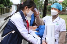 Hà Nội: Học sinh lớp 7-12 "vùng xanh, vàng" trở lại trường từ ngày 8/2