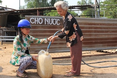 Những giọt nước quý hơn… vàng