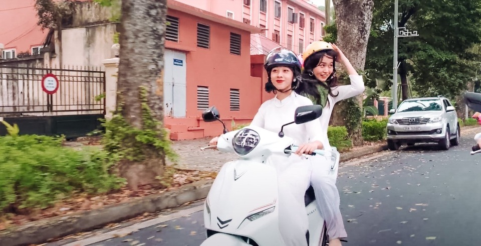 Quán quân Không đi xa thì ta đi gần: Làm du khách tại chính quê mình! - 6 Quán quân Không đi xa thì ta đi gần: Làm du khách tại chính quê mình! - 6
