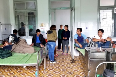 Hơn 30 người ngộ độc trong vụ 3 người tử vong sau uống rượu