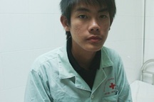 Cậu học sinh mồ côi cha mắc bệnh lạ có nguy cơ tử vong đột ngột