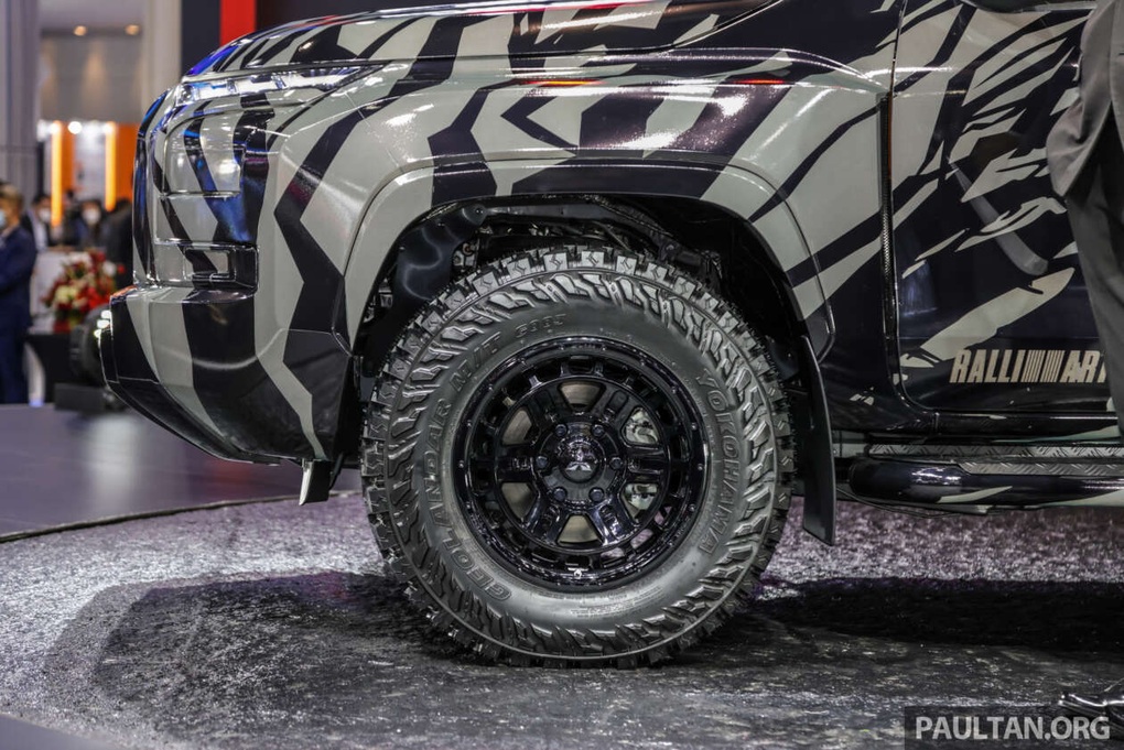 Xem trước thiết kế Mitsubishi Triton thế hệ mới, Ranger cần dè chừng - 3 Xem trước thiết kế Mitsubishi Triton thế hệ mới, Ranger cần dè chừng - 3