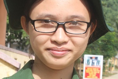 Sinh viên nghèo trả lại 9 triệu đồng cho người đánh rơi