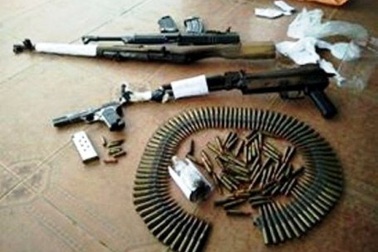 "Giang hồ" khét tiếng tự nguyện giao nộp vũ khí, lựu đạn