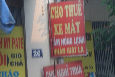 Những dịch vụ “ăn theo” hút khách xung quanh trường đại học