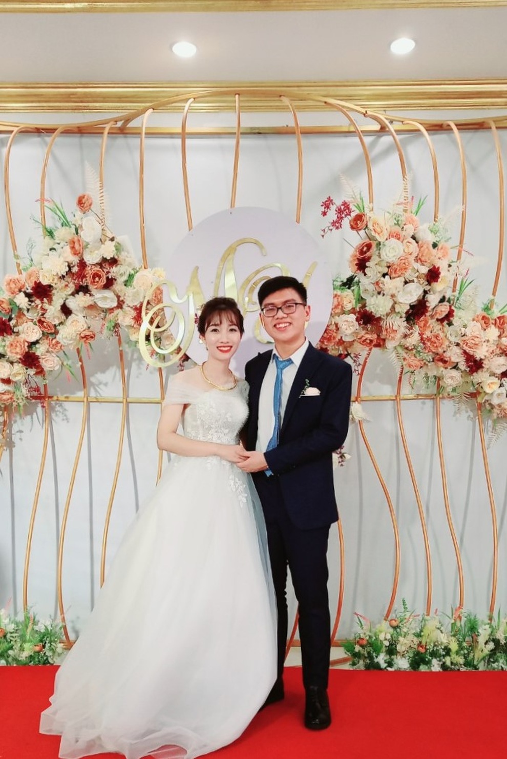 Tuần trăng mật đặc biệt giữa sóng Covid-19 của bác sĩ tuyến đầu - 2 Tuần trăng mật đặc biệt giữa sóng Covid-19 của bác sĩ tuyến đầu - 2