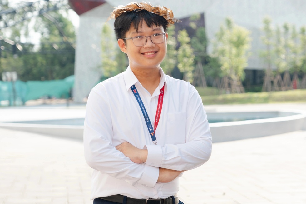 En mannlig student som en gang følte seg som «unormal» og hans reise for å omskrive sin skjebne - 5