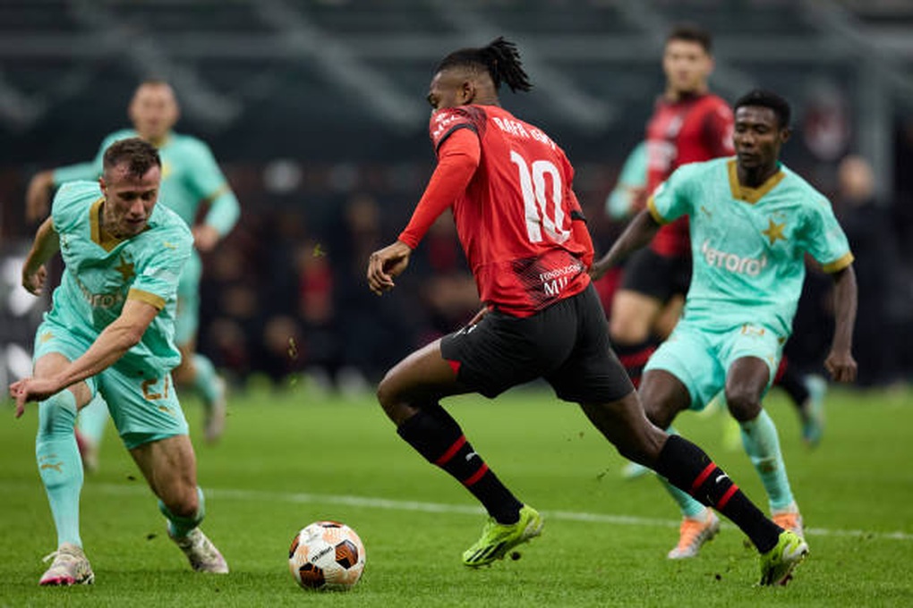 AC Milan mở toang cánh cửa giành vé đi tiếp ở Europa League - 3 AC Milan mở toang cánh cửa giành vé đi tiếp ở Europa League - 3