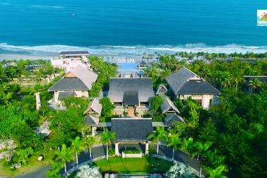 Resort bên biển Quảng Bình dành giải khu nghỉ dưỡng sang trọng nhất thế giới