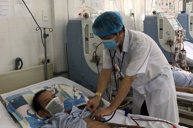 Nhiều bệnh viện thiếu thuốc điều trị, bệnh nhân phải chuyển lên tuyến trên