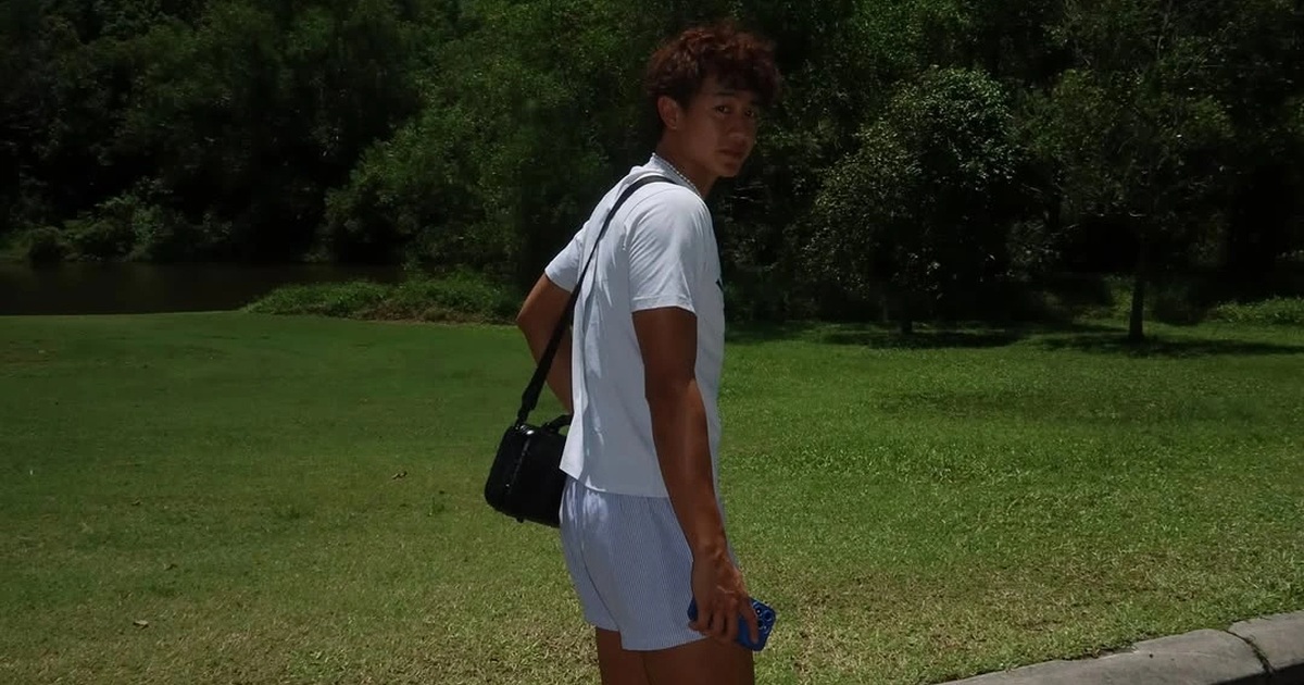 Tay vợt pickleball có lối chơi độc đáo, được ví như siêu nhân Tay vợt pickleball có lối chơi độc đáo, được ví như siêu nhân
