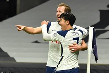 Son Heung Min, Kane kết hợp ăn ý, Tottenham vùi dập Arsenal