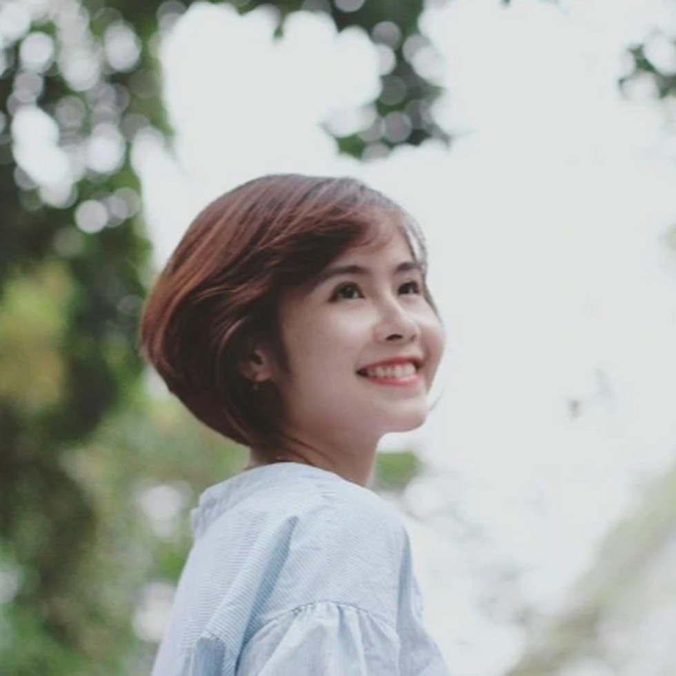 Bé Luyến Của để dành hé lộ kỷ niệm gọi mẹ bằng cô, tuổi thơ rất ít bạn - 10 Bé Luyến Của để dành hé lộ kỷ niệm gọi mẹ bằng cô, tuổi thơ rất ít bạn - 10