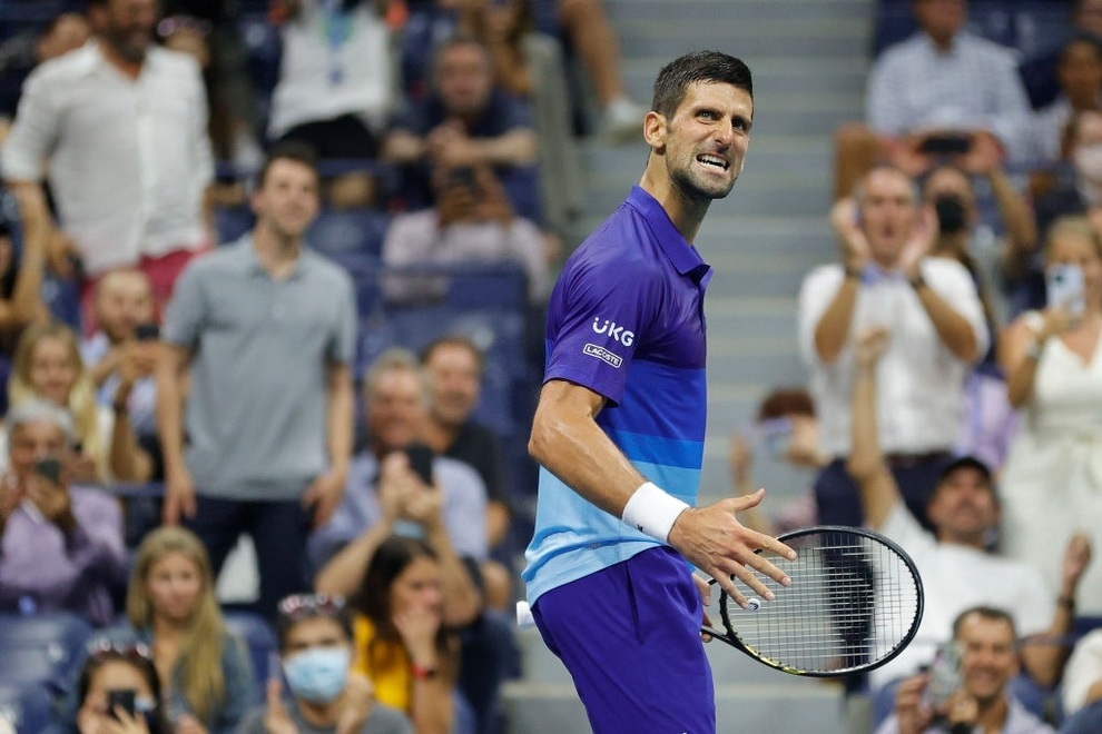 US Open: Djokovic vào bán kết đối đầu với Zverev - 3 US Open: Djokovic vào bán kết đối đầu với Zverev - 3