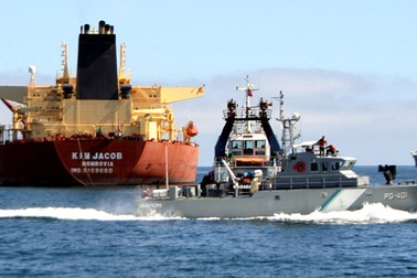 Mỹ đề nghị Ấn Độ ngừng mua dầu của Venezuela