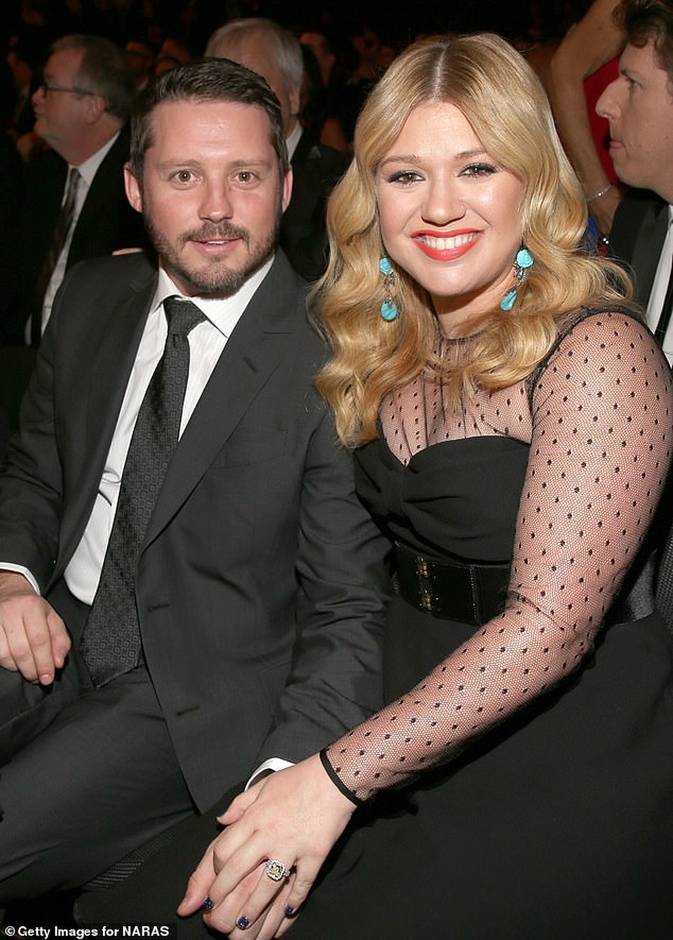 Chồng cũ của Kelly Clarkson đòi vợ chi gần 500 nghìn USD mỗi tháng - 4 Chồng cũ của Kelly Clarkson đòi vợ chi gần 500 nghìn USD mỗi tháng - 4