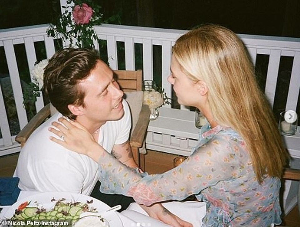 Những hình ảnh ngọt ngào của Brooklyn Beckham và con gái tỷ phú - 1 Những hình ảnh ngọt ngào của Brooklyn Beckham và con gái tỷ phú - 1