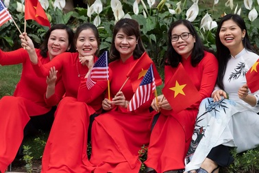 Những nụ cười Việt Nam qua lăng kính của nhiếp ảnh gia Nhà Trắng