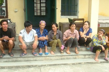 Bắt ổ đánh bạc liên xã do quý bà cầm đầu