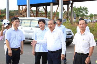 Đề nghị sớm đưa vào vận hành nhà máy điện phân nhôm Đắk Nông