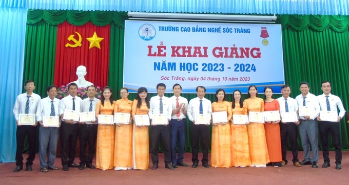 18 cá nhân đạt danh hiệu chiến sĩ thi đua cơ sở năm học 2022-2023