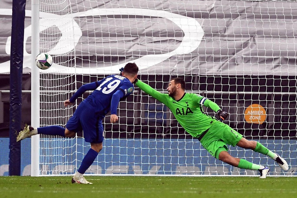 Mount sút hỏng 11m, Chelsea gục ngã trước Tottenham - 4 Mount sút hỏng 11m, Chelsea gục ngã trước Tottenham - 4