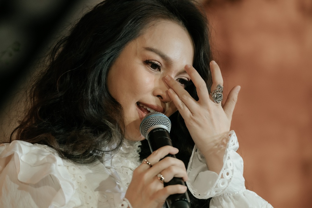 Hiền Thục kể mối tình thời thanh xuân, khóc khi nhắc về anh trai - 1 Hiền Thục kể mối tình thời thanh xuân, khóc khi nhắc về anh trai - 1