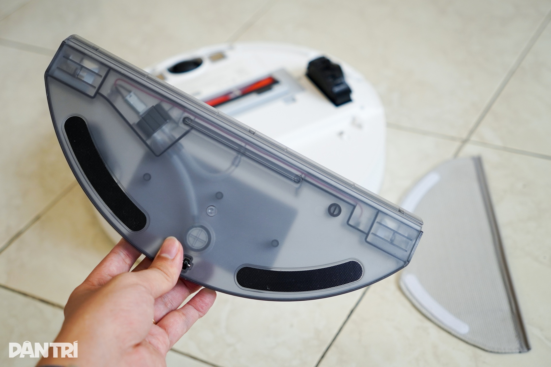 Xiaomi Robot Vacuum S40 Robot Vacuum Cleaner Review: មានថាមពល ប៉ុន្តែមានកំណត់ - 11 Đánh giá robot hút bụi Xiaomi Robot Vacuum S40: Khoẻ nhưng còn giới hạn - 11