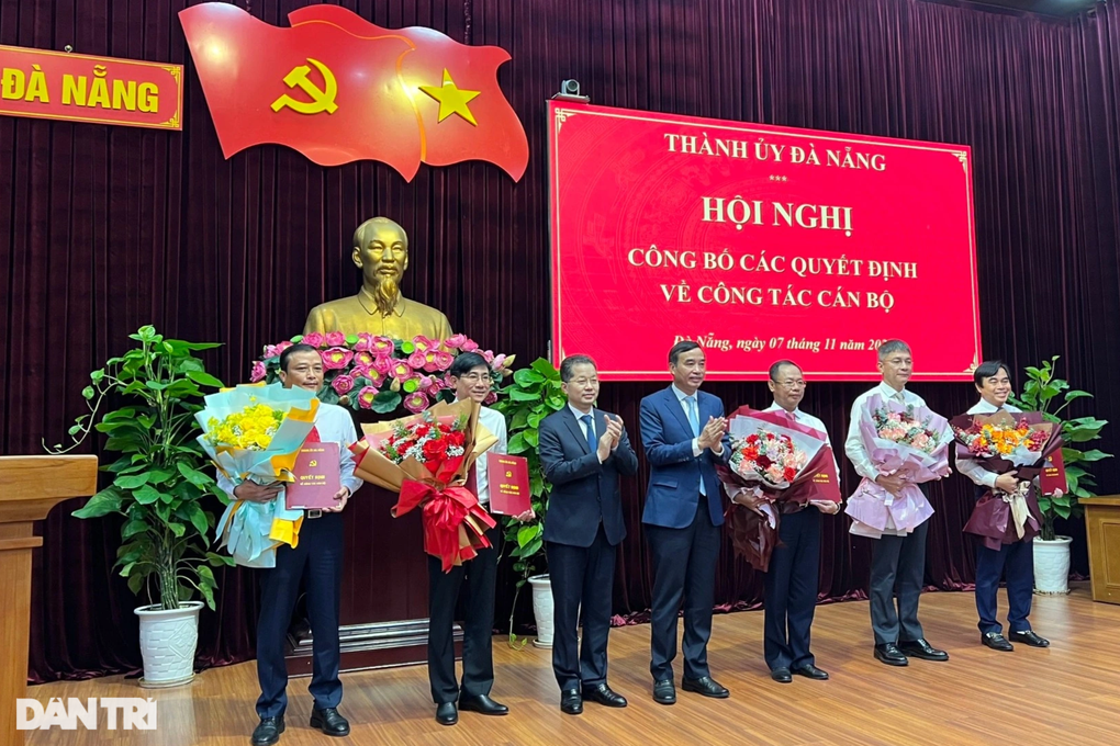 Đà Nẵng điều động, luân chuyển nhiều cán bộ - 1 Đà Nẵng điều động, luân chuyển nhiều cán bộ - 1